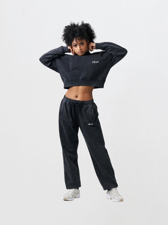 Threaded Luxe Set – Embroidered Mock Neck Sweatsuit